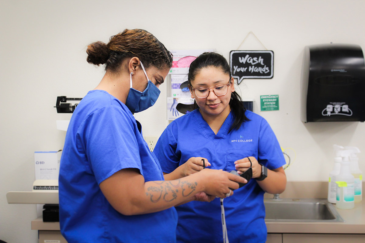 Medical Assistant Students in Sacramento